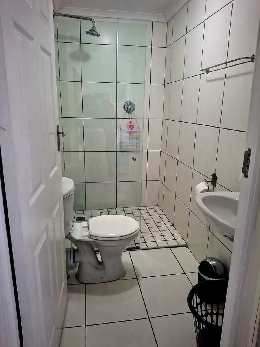 7 Bedroom Property for Sale in Baysville Eastern Cape